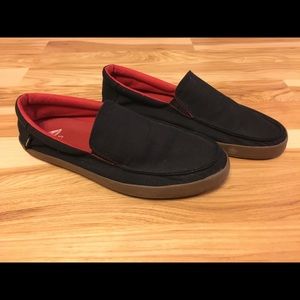 Men’s Vans Bali slip ons black size 9.5
